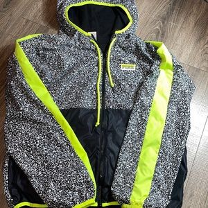 Victoria’s Secret PINK windbreaks jacket